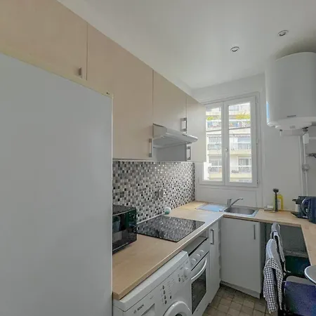 Ferienhaus In Charming 3-bedroom Near Bois De Vincennes Paris
