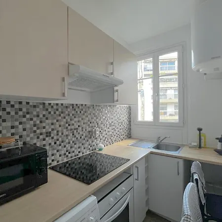 Dans T3 Proche Du Bois De Vincennes Hotel *